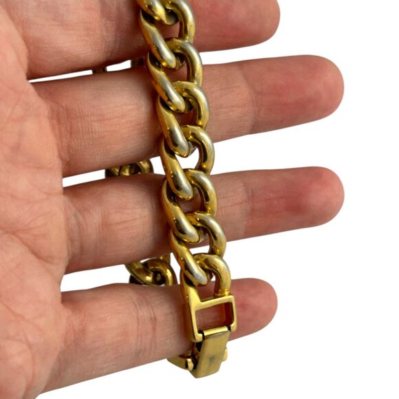 Vintage Napier Gold Tone Chunky Curb Chain Bracelet Fold Over Clasp 8" Retro - Picture 3 of 6